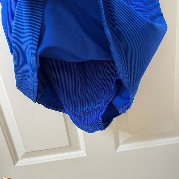 Gottex One Piece Swimsuit Size 12 - Picture 4 of 11